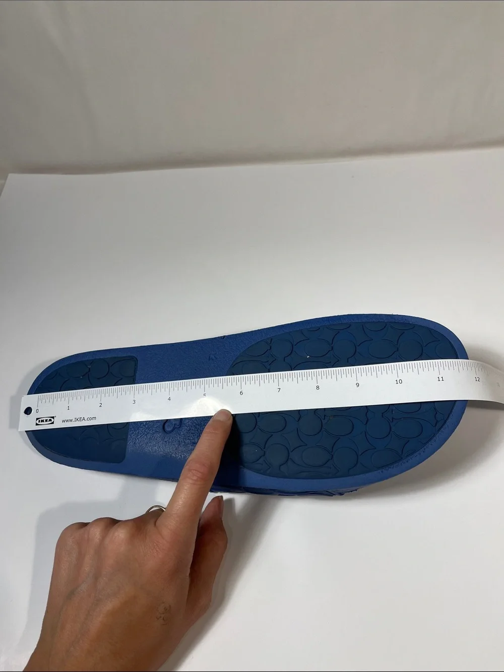 Coach Blue Signature Pool Slides C7092 Monogram Rubber Strap  display picture 3